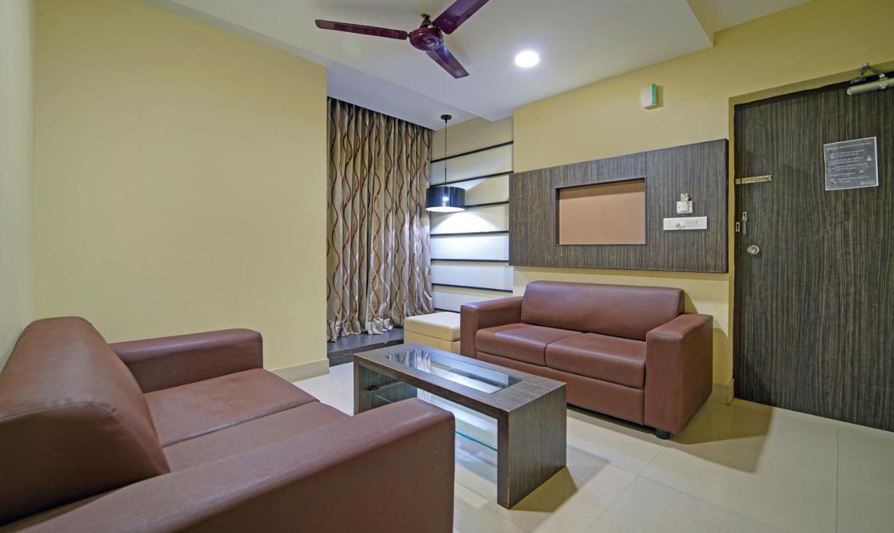 Treebo Trend Lake View Park T Nagar Madras Buitenkant foto